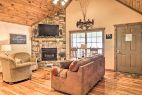 Screened Deck Cozy Branson West Cabin!